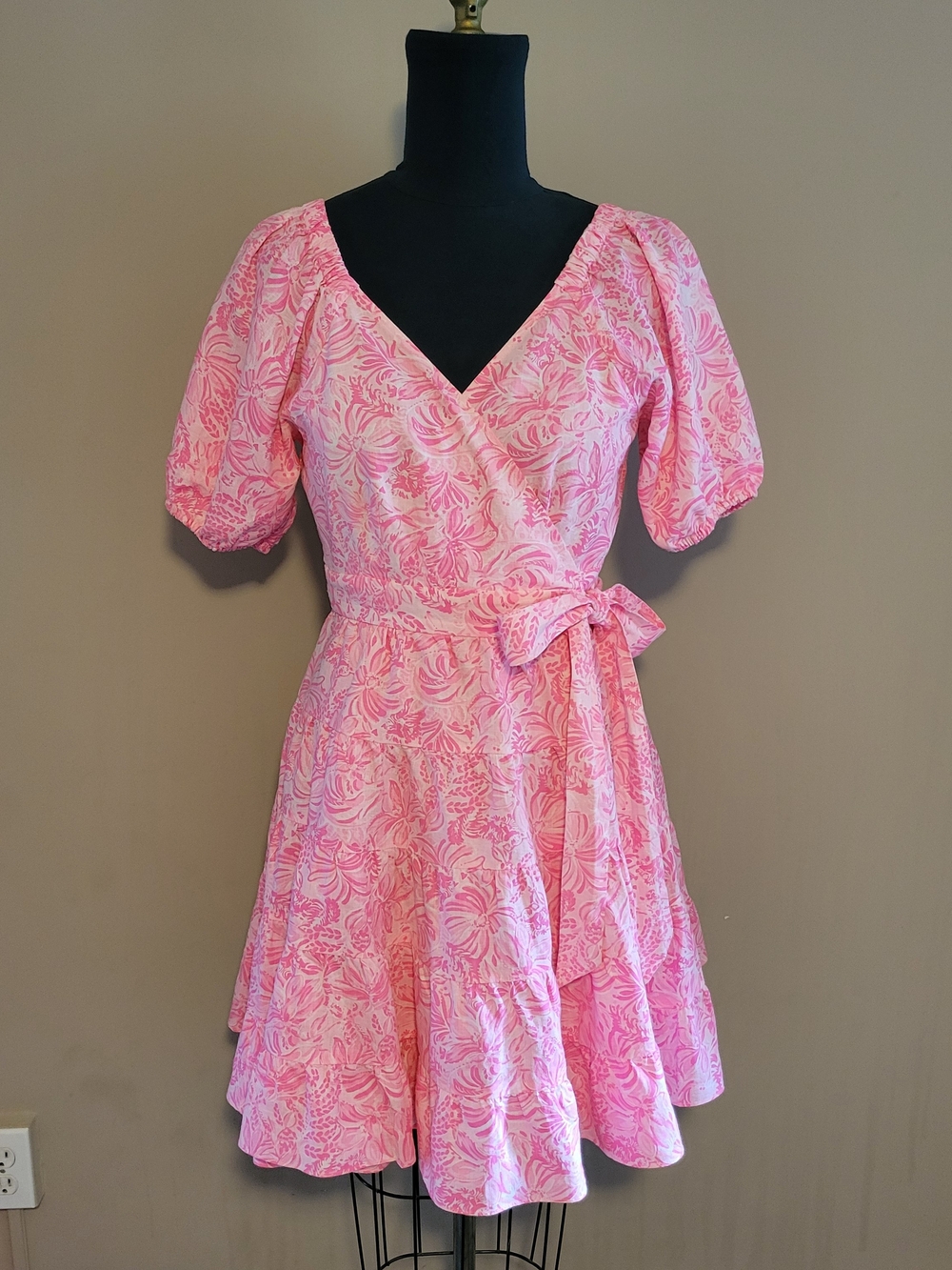 Lilly Pulitzer Iralee Dress Pink Floral Wrap Dress with Puff Sleeves